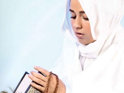 مقدار پوشش زنان در هنگام نماز چقدر باید باشد؟